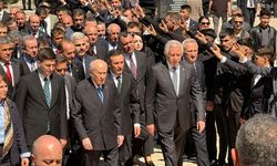 Devlet Bahçeli Kızılcahamam’da Ülkücü Şehitler Anıtı’nı Ziyaret Etti
