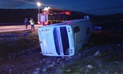 Ankara'daki Maç Sonrası Can Pazarı: Taraftarları Taşıyan Midibüs Şarampole Yuvarlandı