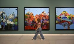 Ressam Hakan Esmer'in "Kıyıdan İçeri" Sergisi CerModern'de