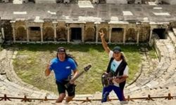 Metallica Üyeleri Denizli’deki Hierapolis’i Ziyaret Etti
