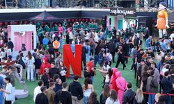 Netflix’in 10. Yıl Festivalinde Final Ankara’da: Atlıspor Kulübü "Kırmızı Halı"ya Hazırlanıyor