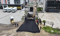 Sincan'da Asfalt Mesaisi Tüm Hızıyla Devam Ediyor
