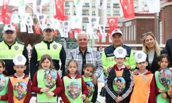 Mamaklı Öğrenciler Trafik Kurallarını Uygulamalı Öğreniyor