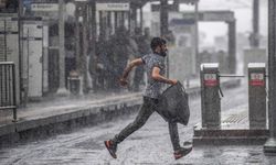 Yağmurda Islanmamak için Koşmalı mıyız Yoksa Yürümeli miyiz?