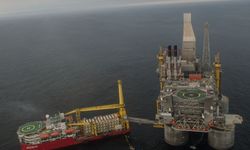 Dünyanın En Büyük Petrol Platformu Nerededir?