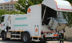 Keçiören’deki Konteynerler Yüksek Basınçlı Suyla Temizleniyor