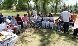 Çubuk’ta Eğitim Gören Kursiyerler “Yaza Merhaba” Pikniğinde Buluştu