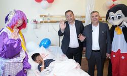 Çubuk'ta 5. Sünnet Şöleni'nde Sünnet Olan Çocuklara Hastanede Ziyaret