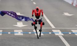 İnsanlar ve Robotlar Yarıştı: Şampiyonluk Robotlara Gitti