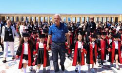 Mamaklı Miniklerin Karne Sevinci Anıtkabir Ziyaretiyle Taçlandı