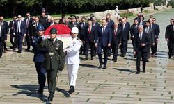 Polonya Cumhurbaşkanı Karol Nawrocki Anıtkabir'i Ziyaret Etti