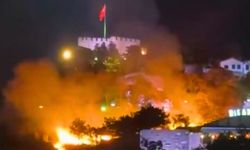 Ankara Kalesi Çevresinde Yangın Alarmı: Alevler Söndürüldü