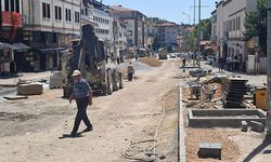 Beypazarı’nda Bankalar Caddesi Yenileniyor: Hanlarönü Meydanı da Sırada