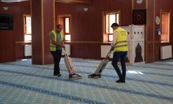 Keçiören'deki İbadethaneler Belediye Tarafından Tepeden Tırnağa Temizleniyor