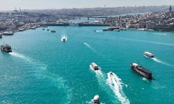 İstanbul Boğazı Neden Renk Değiştirdi?