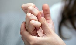 Parmaklarımızı Çıtlattığımızda Neden Ses Çıkar?