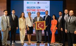 TÜGİAD Ankara ve TED'den Eğitime Destek: 20 Öğrenciye Tam Burs, Afet Bursiyerlerine Kaynak Kitap