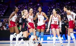 A Milli Kadın Voleybol Takımı Lider ABD Karşısında