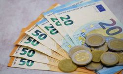 Baz Etkisi Nedir? Enflasyon ve Büyümeyi Nasıl Etkiler?