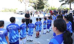 Pursaklar’da Ücretsiz Yaz Spor Eğitiminde Yetenekli Gençler Kulübe Kazandırılıyor