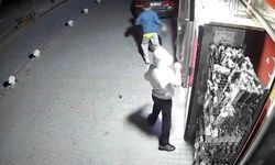 Sincan’daki Marketten İçecek Alan Çocuklar Güvenlik Kamerasına Yakalandı