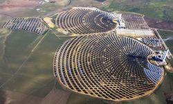 Yoğunlaştırılmış Güneş Enerjisi Nasıl Elektrik Üretiyor?