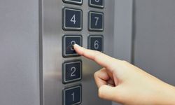 Asansör Hızla Çıkarken Kulaklarımız Neden Tıkanıyor?