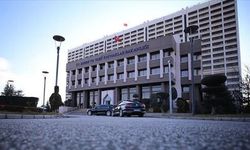 YKS’de İlk 100 Bine Giren Öğrencilere 13 Bin 750 Lira Burs