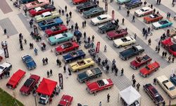 Klasik Otomobil Tutkunları Sincan’da Buluşuyor