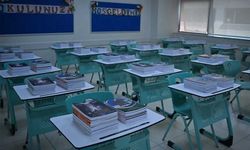 Ankara’da MEB’in Ücretsiz Ders Kitapları Sıralardaki Yerini Almaya Başladı