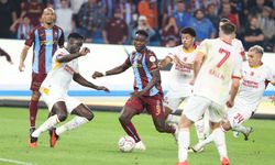 Trabzonspor Galatasaray’ı 4 Golle Dağıttı: Sarı Kırmızılılar Bu Sezon İlk Kez Yenildi