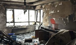 Mamak'ta Bir Apartman Dairesi Alevlere Teslim Oldu: Anne ve Oğlu Kurtarıldı