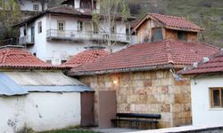 Kızılcahamam Yukarı Kise Köyü Camii