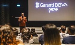 Üniversiteliler Salt’ta Buluştu: Kariyer Sohbeti ve "Sitting Still" Belgeseli Bir Arada