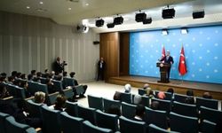 Dışişleri Bakanı Fidan, Genç Diplomasi Derneği Üyeleriyle Görüştü