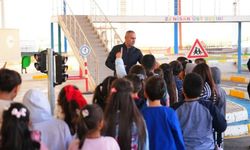Gölbaşılı Minikler Trafik Kurallarını Uygulayarak Öğreniyor