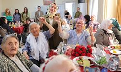Keçiören’de 1 Ekim Dünya Yaşlılar Günü Anlamlı Etkinliklerle Kutlandı