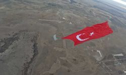 MSB’den Dev Türk Bayraklı Paylaşım