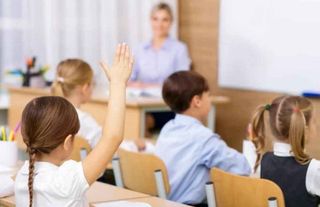 Okula Uyum Sürecinde Kamu Çalışanı Velilere İdari İzin Müjdesi
