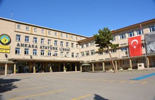 Ankara Atatürk Lisesi 141 Yıldır Geleceğe Işık Tutuyor