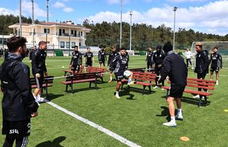 Beşiktaş Fenerbahçe Derbisine Kilitlendi: Tempo Arttı