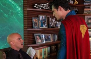 ‘Superman’ Gişede Uçuşa Geçti: 122 Milyon Dolarlık Açılış!