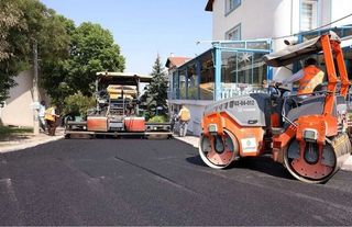 Çankaya'da Asfalt Çalışmaları Sürüyor: 4 Mahalle Daha Elden Geçirildi