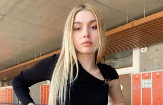 Aleyna Tilki Tekelleşmeden Bıktı! Kendi Şirketini Kuruyor