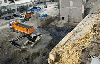 Mamak’ta İnşaat Kazısında Toprak Kayması: 17 Katlı Bina Boşaltıldı