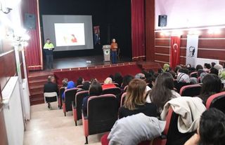 Mamak Belediyesi’nden Eğitmenlere İş Güvenliği ve Çocuk Gelişimi Eğitimi