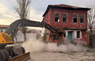 Altındağ’da Metruk Yapılar Yıkılıyor