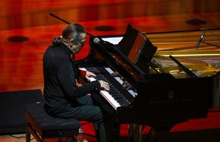 Fahir Atakoğlu CSO Ada Ankara Sahnesinde Devleşti