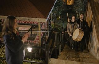 Taşacak Bu Deniz’de Ramazan Coşkusu: Eleni Oruç Heyecanına Ortak Oluyor