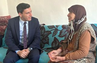 Güdül Kaymakamı Sahaya İndi, Vatandaşı Dinledi